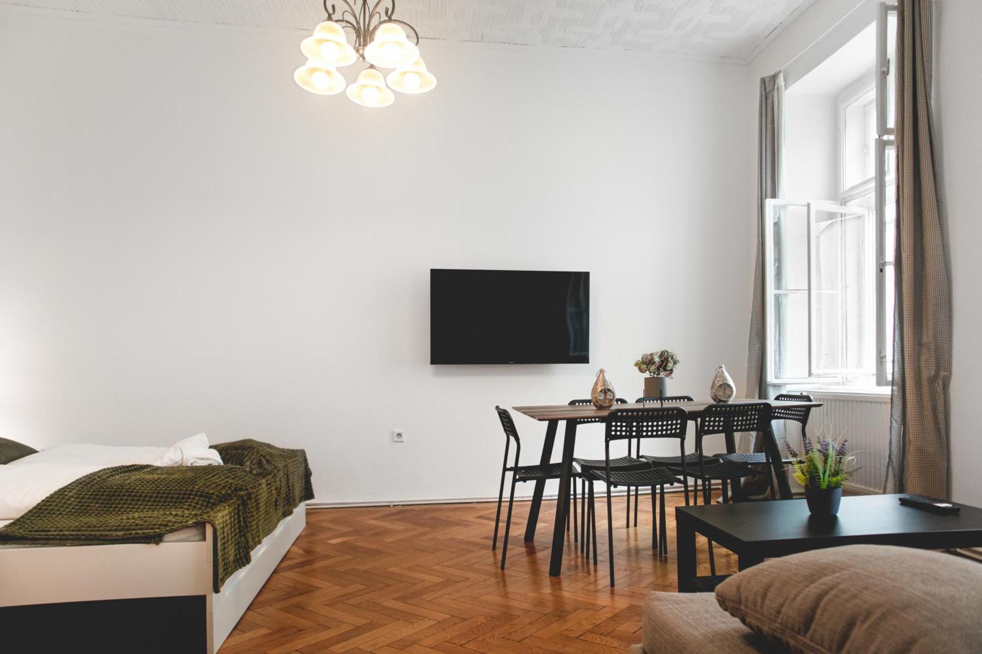 Appartement Commodious 3Br Apt. Ideal For Families And Friends à Vienne Extérieur photo